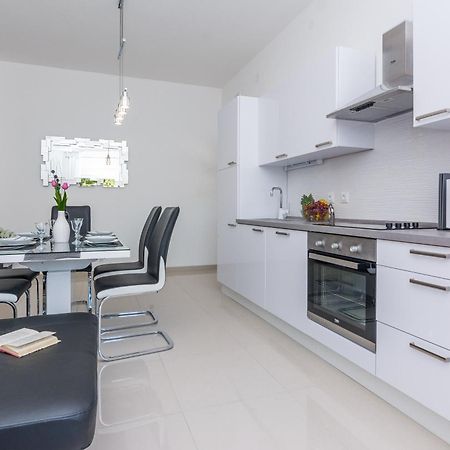 Apartments Marko Sukošan Zewnętrze zdjęcie