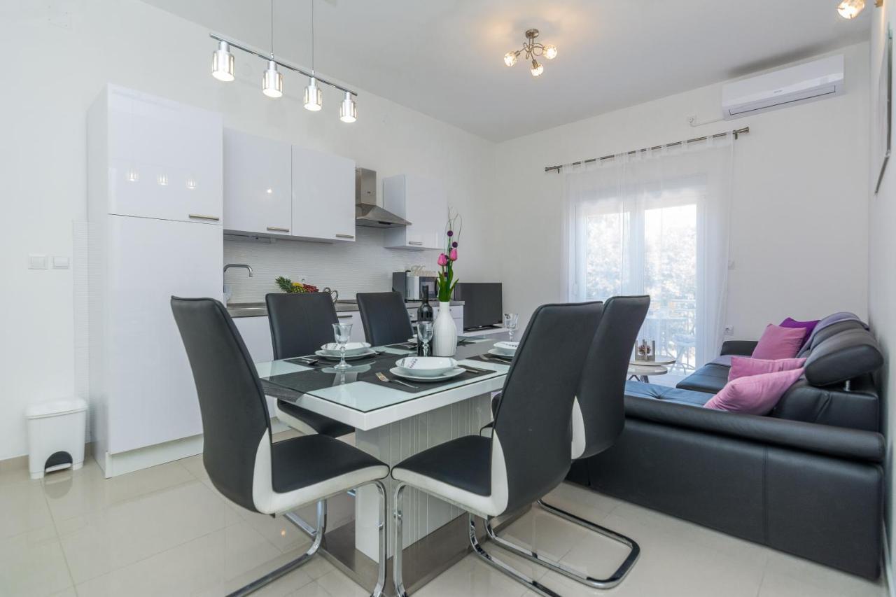 Apartments Marko Sukošan Zewnętrze zdjęcie